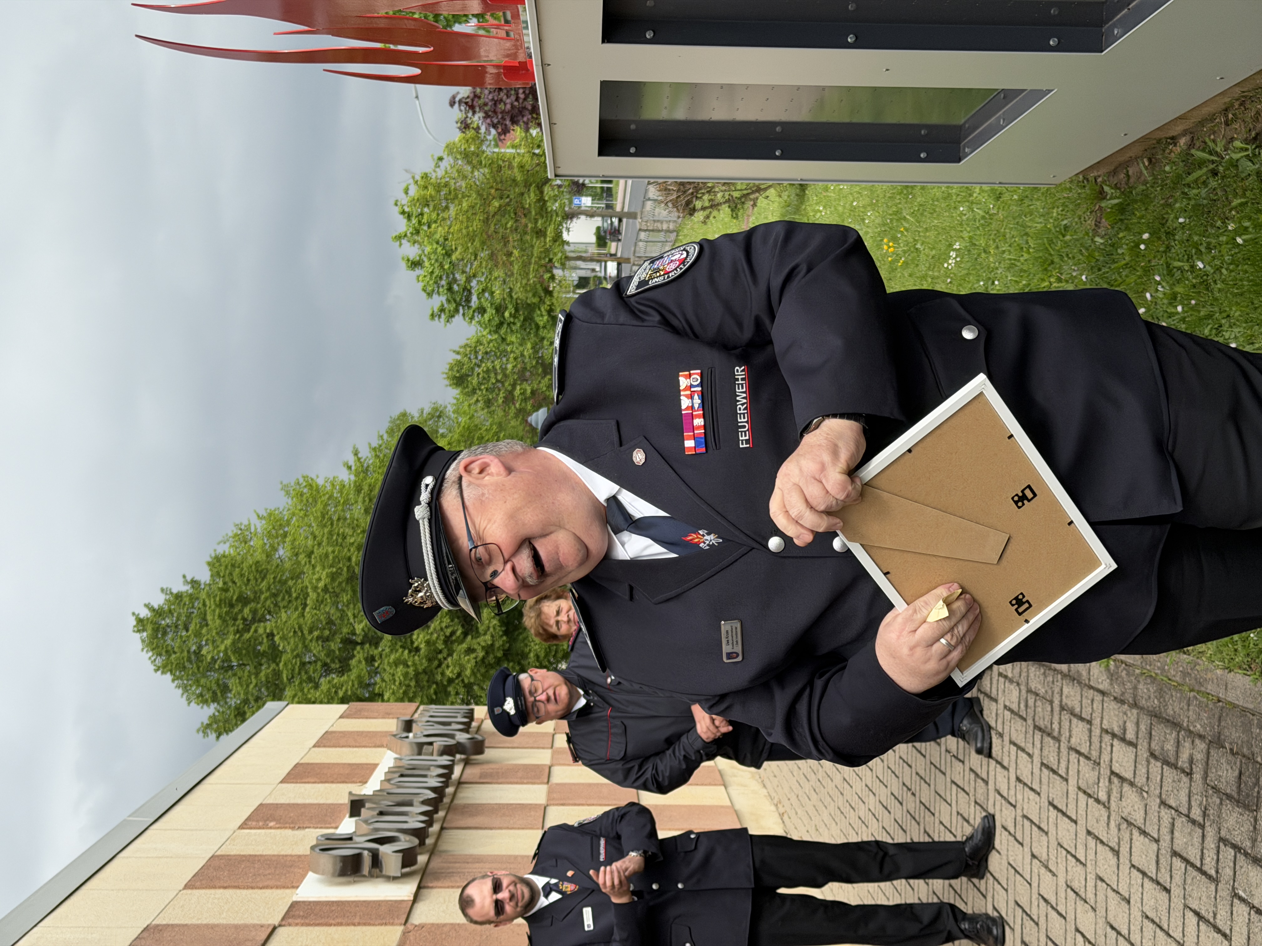 Artikelbild Ehrung für Engagement im Feuerwehrwesen