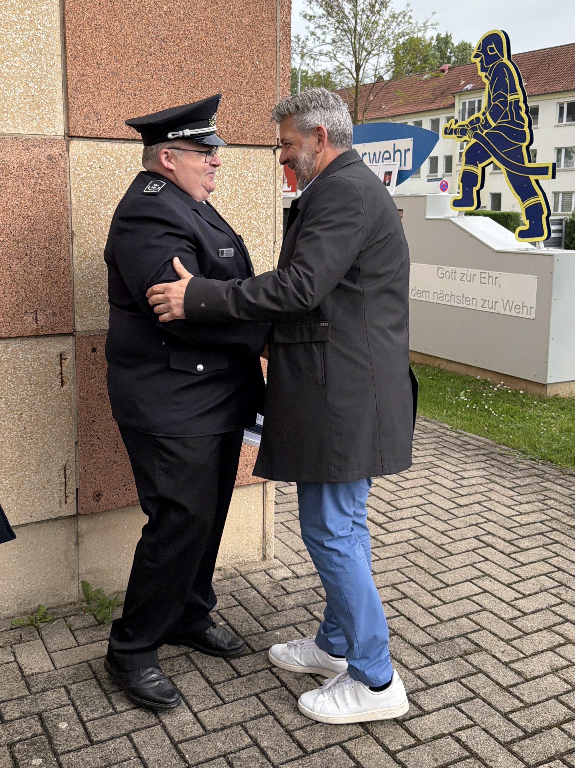 Artikelbild Ehrung für Engagement im Feuerwehrwesen